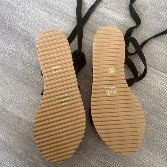 Pretty Little Thing Black Lace-Up Espadrille Flatform Sandals, Size 6 - Picture 6 of 6